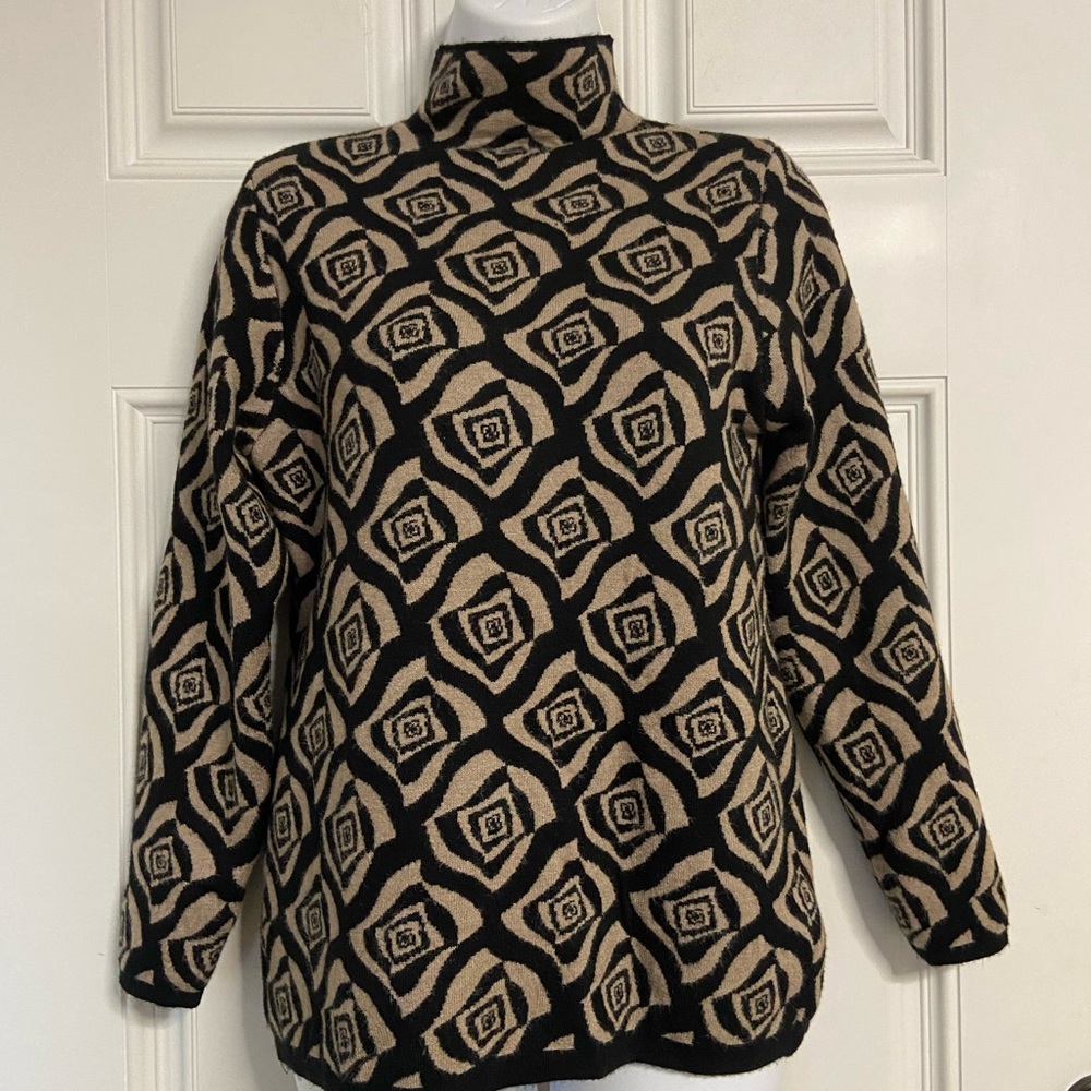 6- Floral Geometric WOOL-VELVET Pullover Sweater